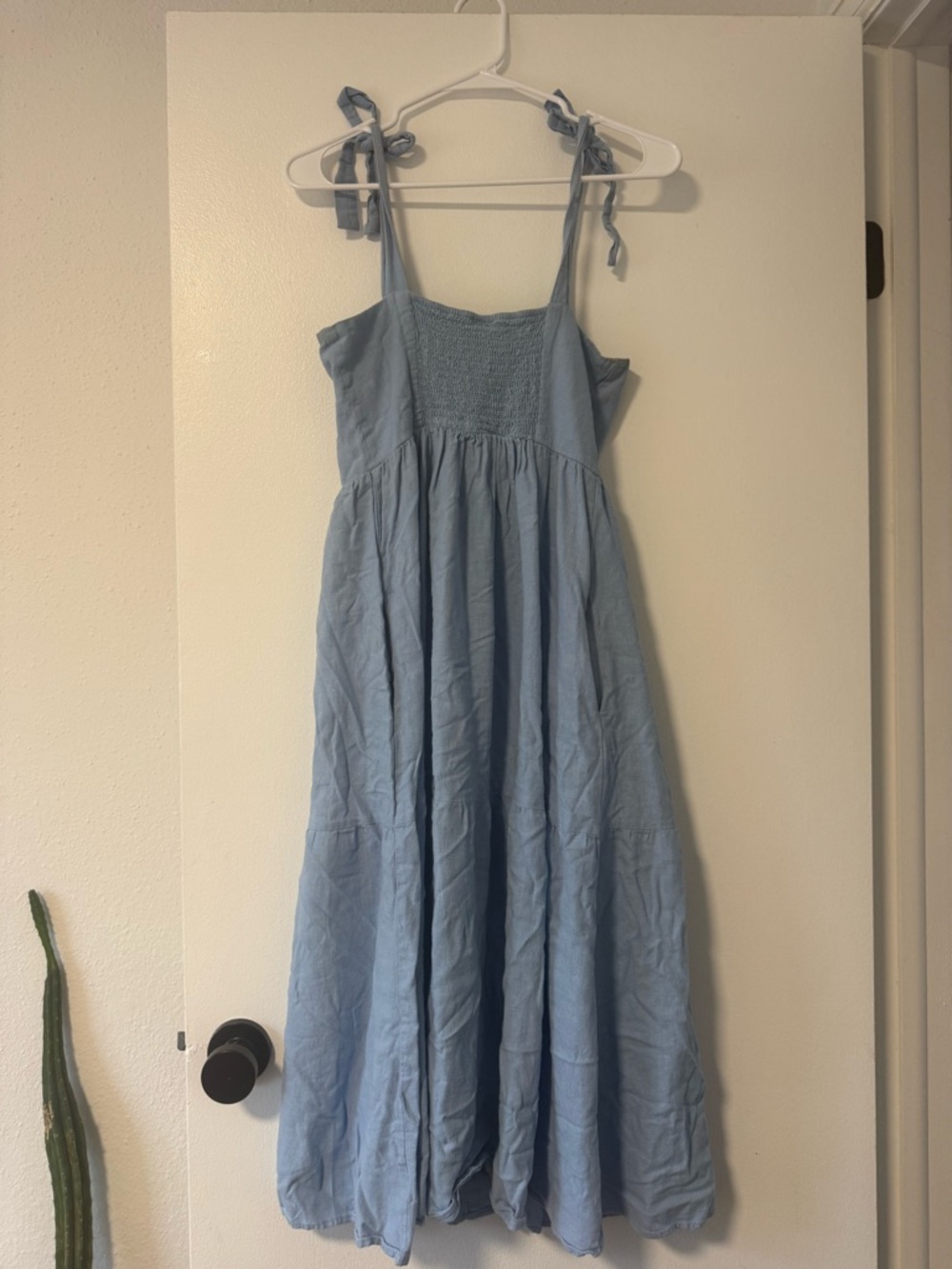Urban Outfitters Light Blue Button-Front Midi Dress with Tie Straps - Picture 4 of 4